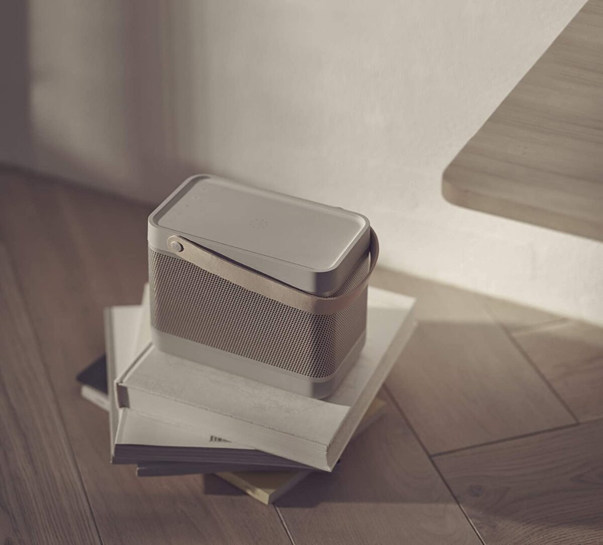 Bang & Olufsen Beolit 20 Wireless Bluetooth Portable Speaker (Grey Mist) - Image 2