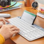 Logitech K580 Slim Multi-Device Wireless Keyboard Bluetooth/Receiver, White - Image 5